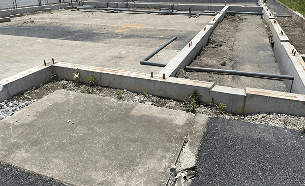 モデルルーム跡地基礎 解体
